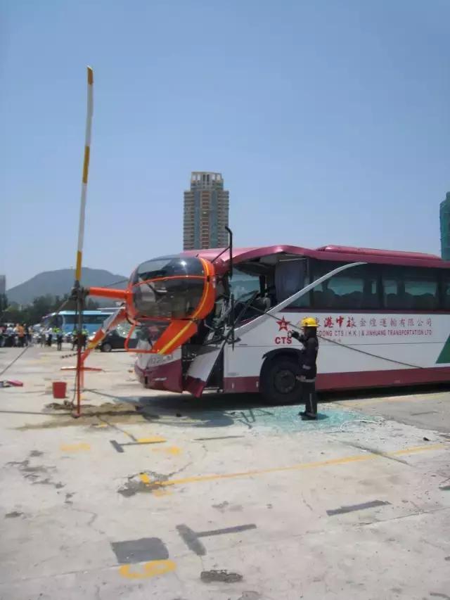 被车撞了保险公司需要来看吗,我被车撞了保险公司要发票给他吗