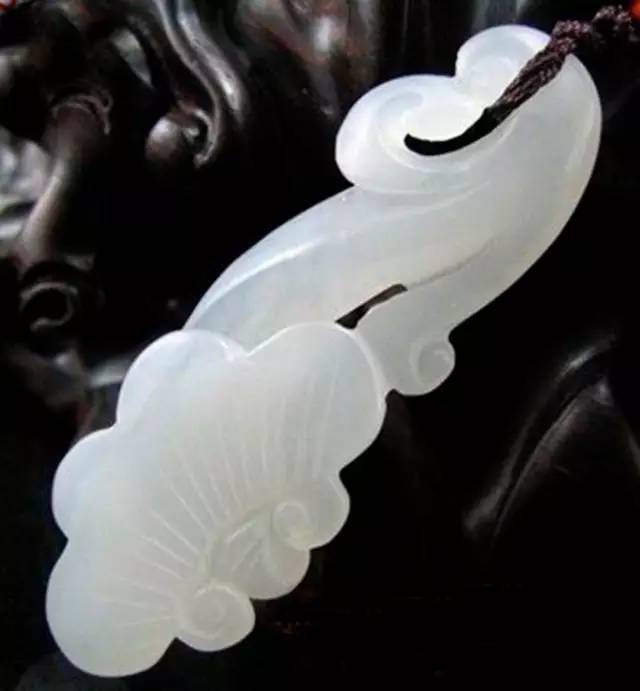 挠痒痒的,叫价千万元?竟然还有人买了