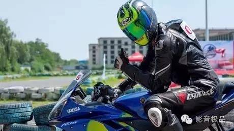 听说这个炎夏，音响和机车更相配!