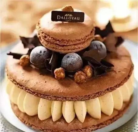 马卡龙蓝色法式,法式马卡龙和意式马卡龙的差别