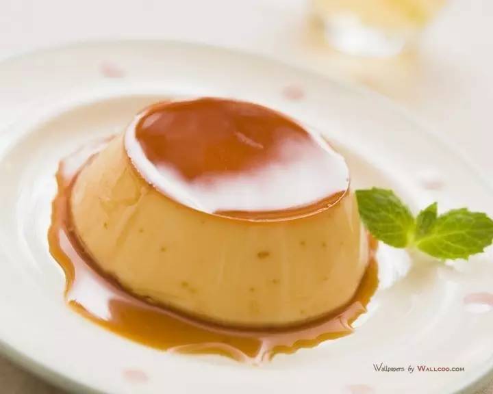 马卡龙蓝色法式,法式马卡龙和意式马卡龙的差别