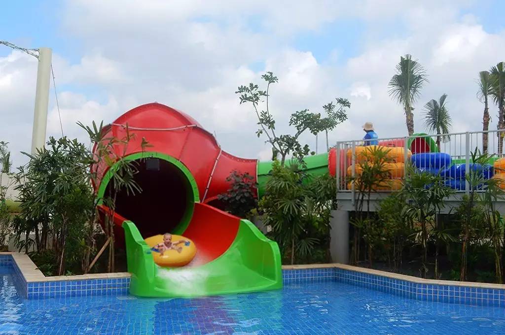 重庆暴雨一觉醒来看海,重庆暴雨看海