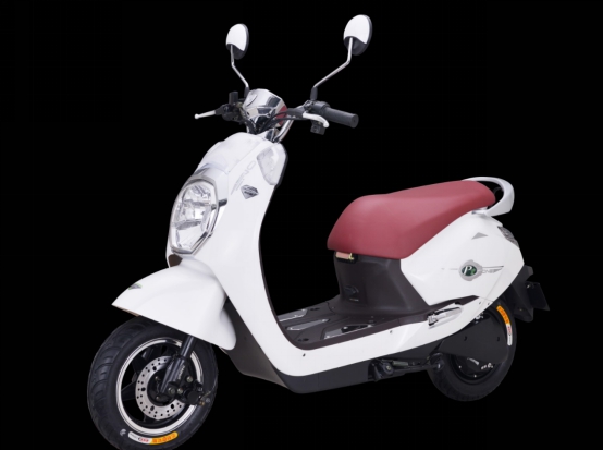 雅迪抄袭小牛,雅迪电动车施华洛世奇合作款