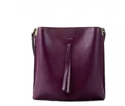 包包适合买什么牌子,夏天必买的十款包包品牌