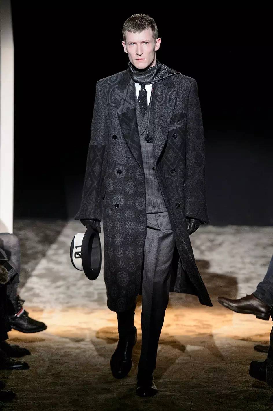 时装周街拍盘点,秋冬伦敦男装周ermenegildozegna