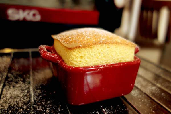 马卡龙蓝色法式,法式马卡龙和意式马卡龙的差别