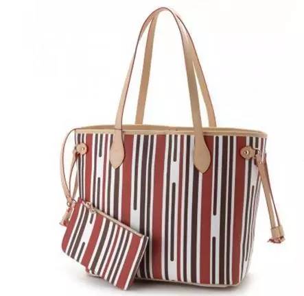 包包适合买什么牌子,夏天必买的十款包包品牌