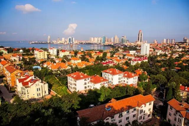 青岛哪个区最适合上班,在青岛和上海上班的区别