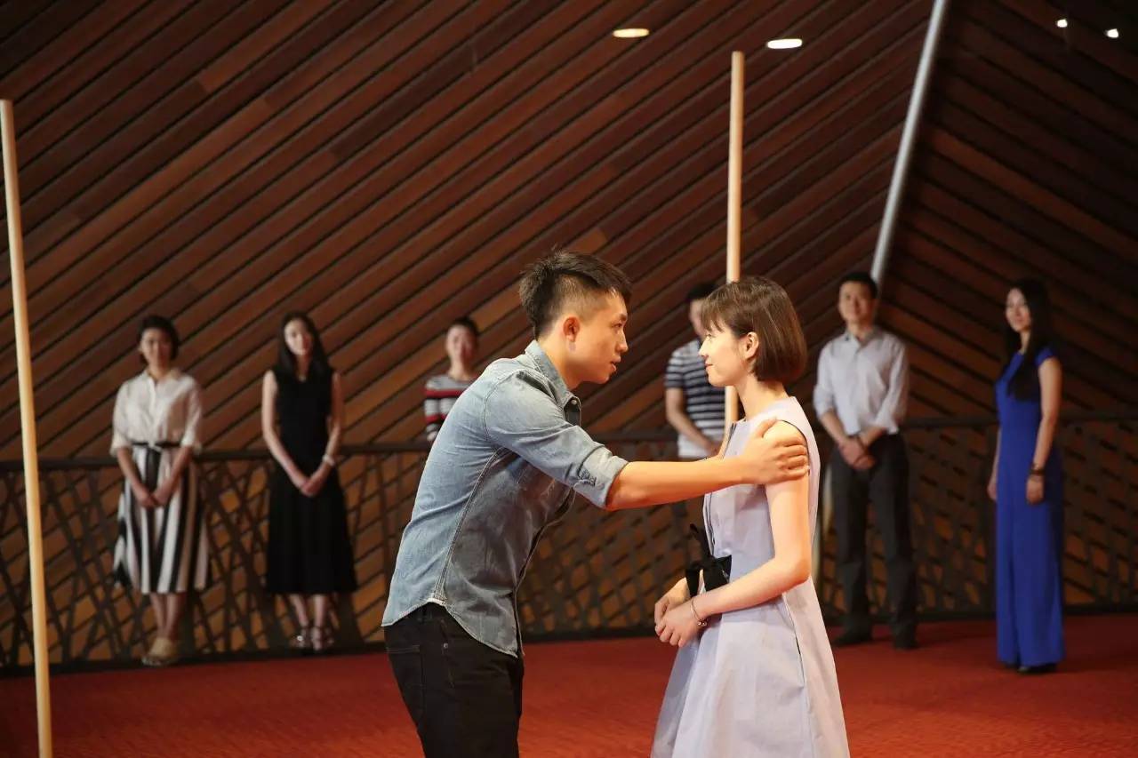 威廉莎士比亚仲夏夜之梦,莎士比亚仲夏夜之梦经典语录