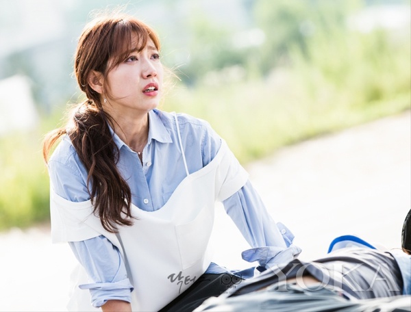 朴信惠中长内扣发型,朴信惠的短发发型