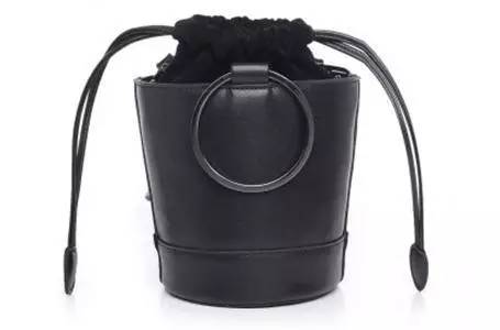 包包适合买什么牌子,夏天必买的十款包包品牌