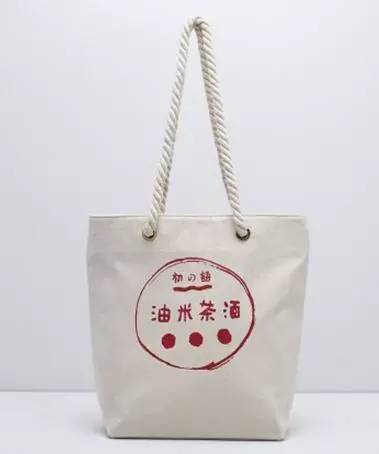 包包适合买什么牌子,夏天必买的十款包包品牌