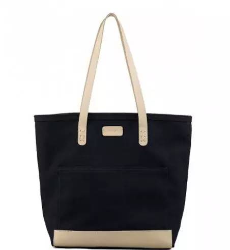 包包适合买什么牌子,夏天必买的十款包包品牌