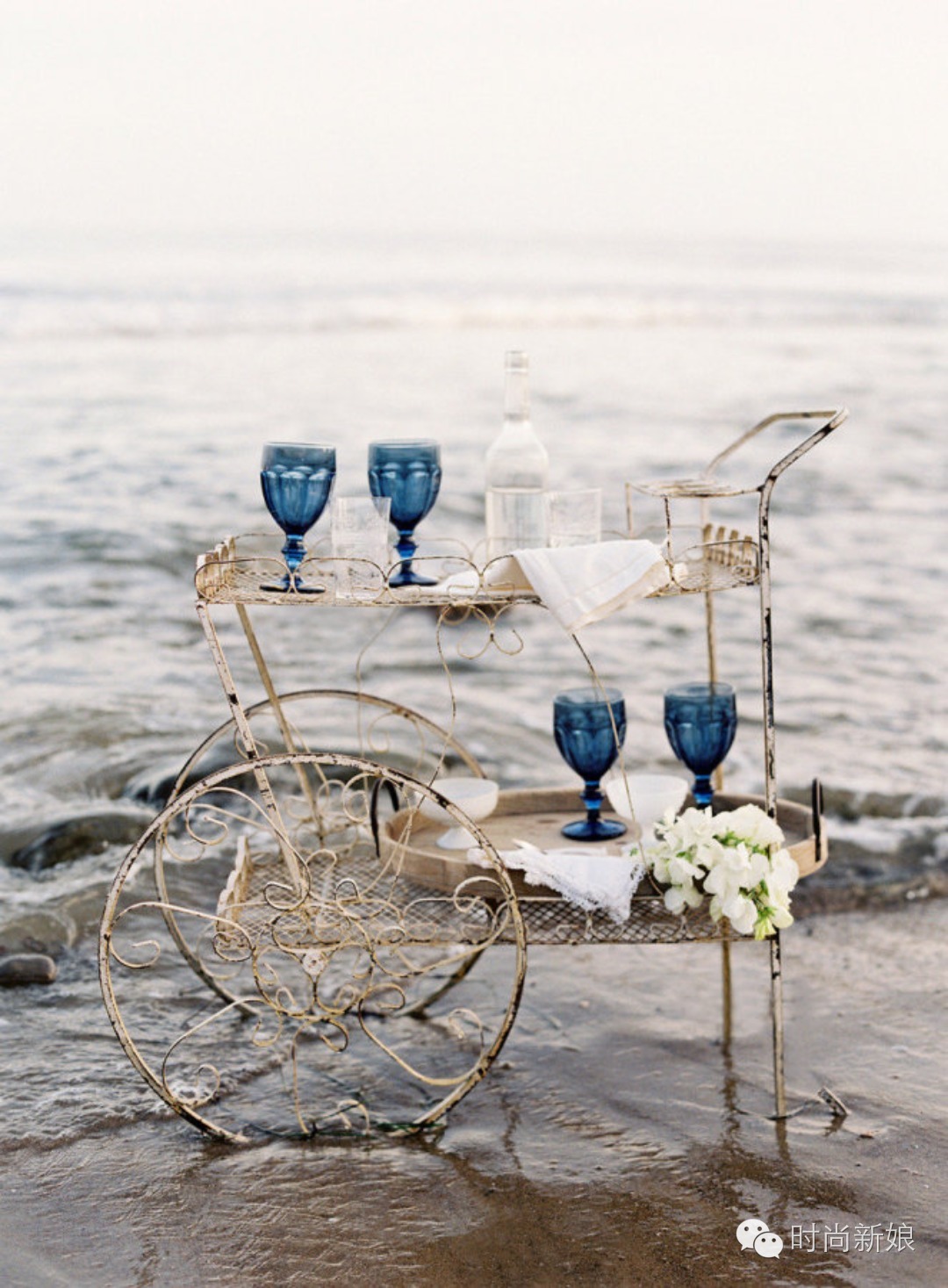 这些眼花缭乱的婚礼，竟然全在沙滩上举行