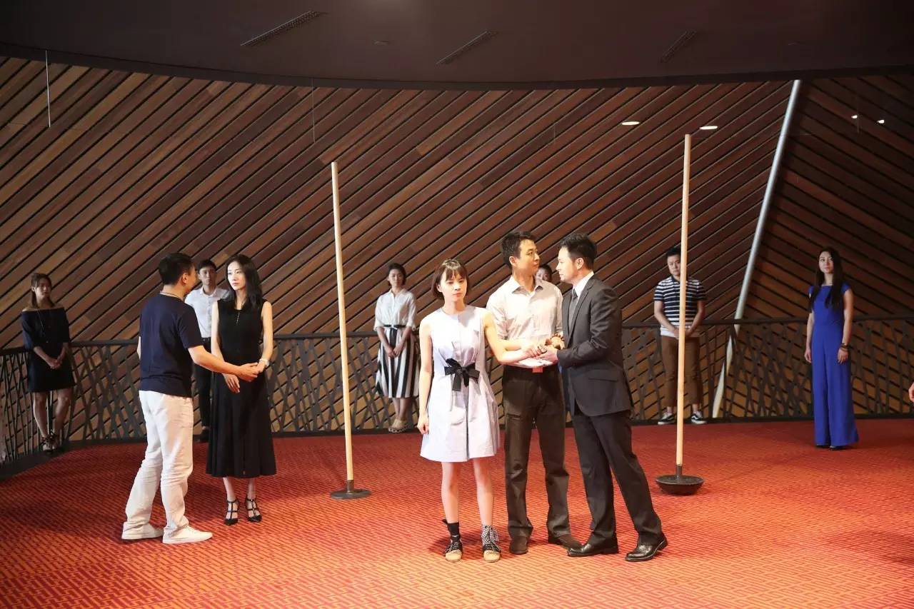 威廉莎士比亚仲夏夜之梦,莎士比亚仲夏夜之梦经典语录