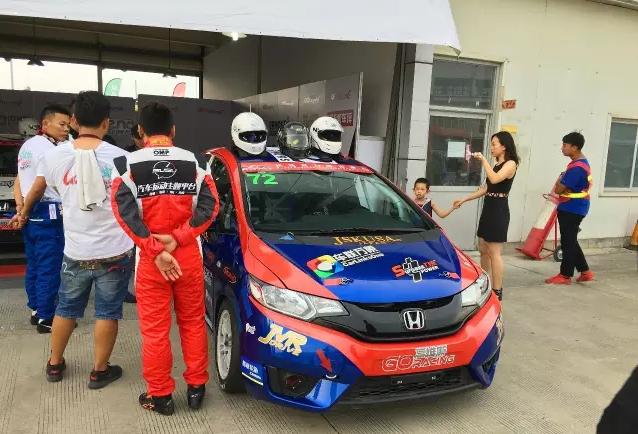 关于赛车的人生哲理,关于赛车的描写