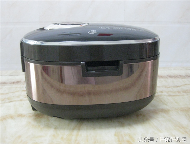 爱仕达米汤分离电饭煲,爱仕达钛金电饭煲测评