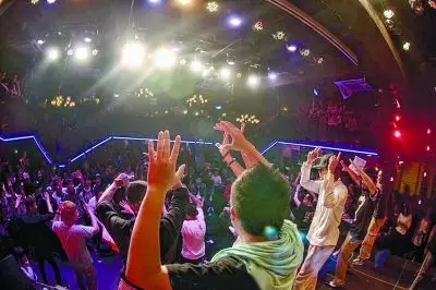 长沙地铁三号线沿途风景,长沙地铁6号线哪里最好玩