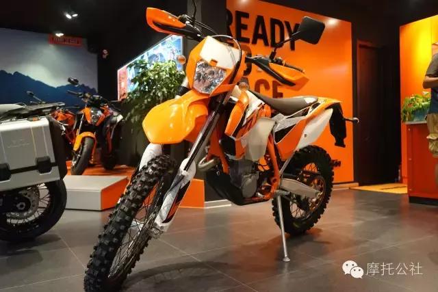 ktm450exc越野版,ktm450sx-f与450exc区别