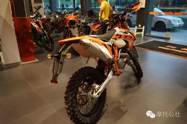 ktm450exc越野版,ktm450sx-f与450exc区别