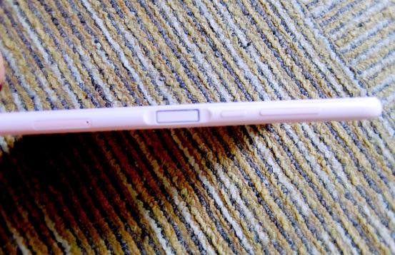 开箱华为m2青春版,水晶粉开箱