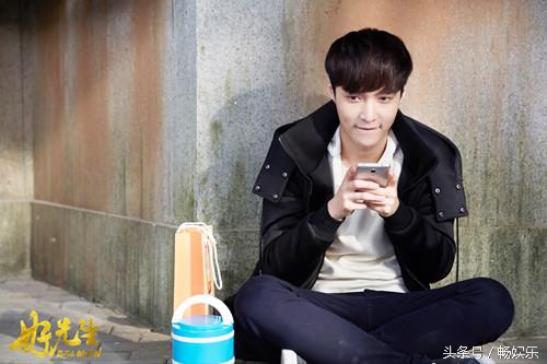 张艺兴成功背后的努力,张艺兴努力就一定会有努力的结果