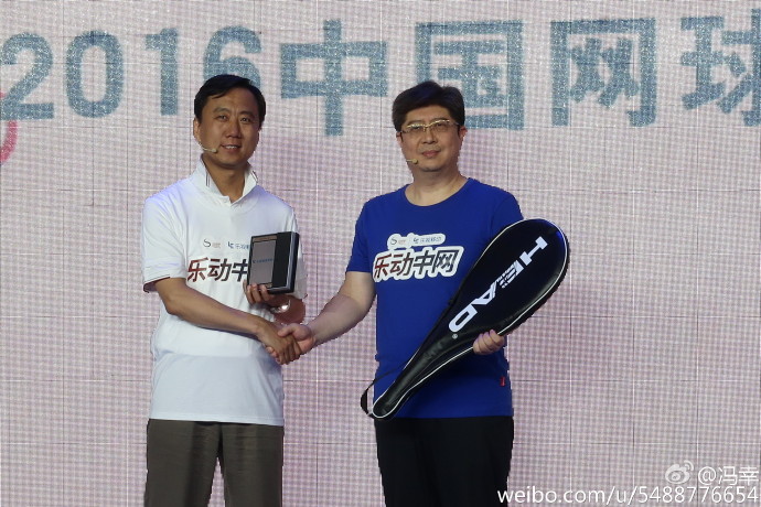 美女直播成香饽饽，乐视手机组D1校园主播团开战！