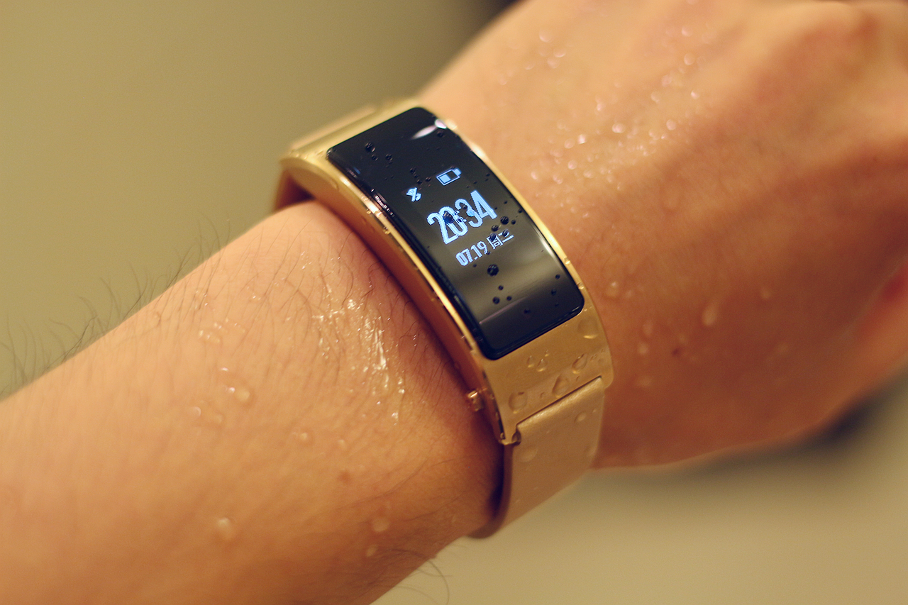 华为手环b3详解,华为手环b3一般维持多久