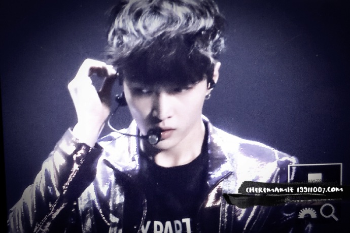 exo近期表演咆哮,exo最近一次合体跳舞