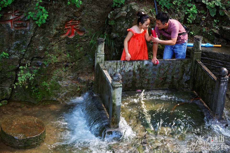 济南一处会打呼噜的泉，现鼾声正响，欢畅入耳，让人赞叹！