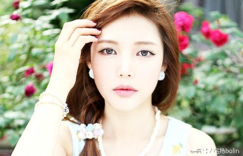 三分钟消除法令纹你也来试试吧,一周消除法令纹的神奇方法