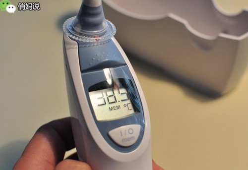 孩子发烧了用哪种体温计最靠谱呢,小孩子发烧了体温计怎么测量