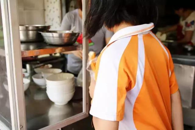 老味道，不吃咸煎饼的九记是一番怎么样的体验?