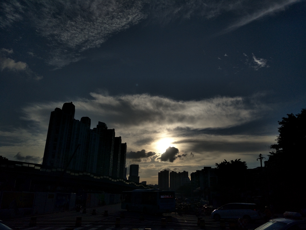 华为g9青春版值多少钱,外观精致的华为手机