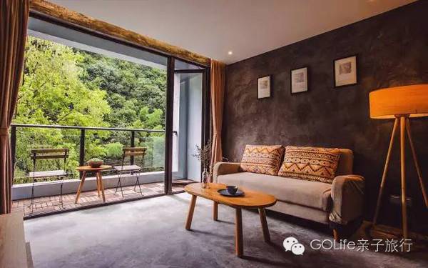 桐庐岩朵民宿游乐场,桐庐适合亲子游玩的民宿