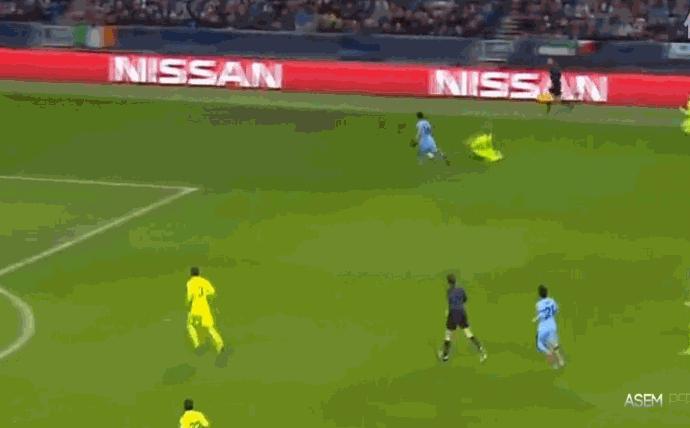 拉莫斯皮克中卫,现役足坛十大中卫拉莫斯皮克