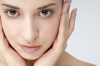 怎样让皮肤细腻紧致光滑美白,如何让身体皮肤变得细腻光滑