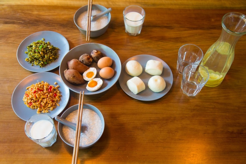 夏天去山上避暑好不好,莫干山下雨天旅游攻略详细