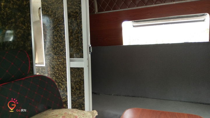 依维柯2046房车改装全过程,依维柯都灵v改房车