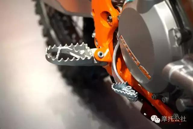 ktm450exc越野版,ktm450sx-f与450exc区别
