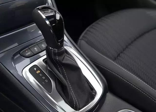 新款威朗到底怎么样,16年别克威朗1.5t和1.5l的区别