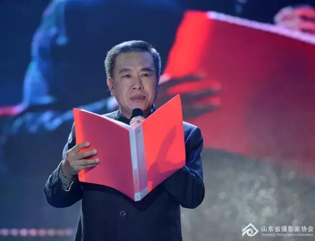 这位感动常州的“红衣奶奶”,即将在电波中再次温暖我们!