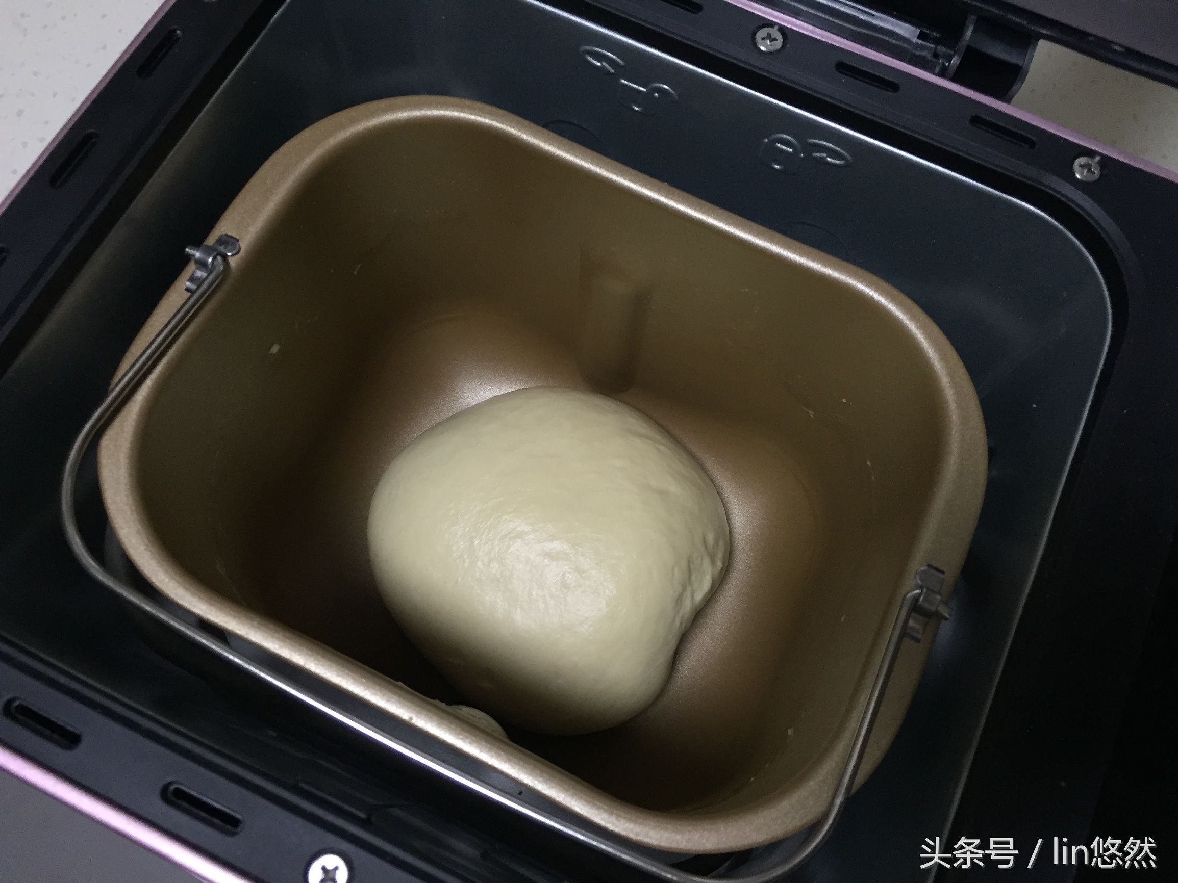 您家的面包机还在闲置,赶紧让他动起来,我来教您做