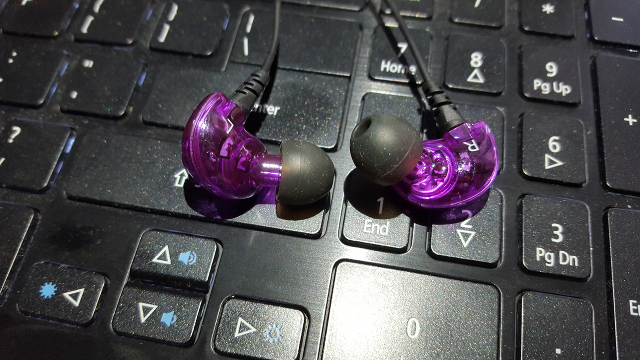 造型酷炫，兼具内涵，阿思翠GX20耳机体验