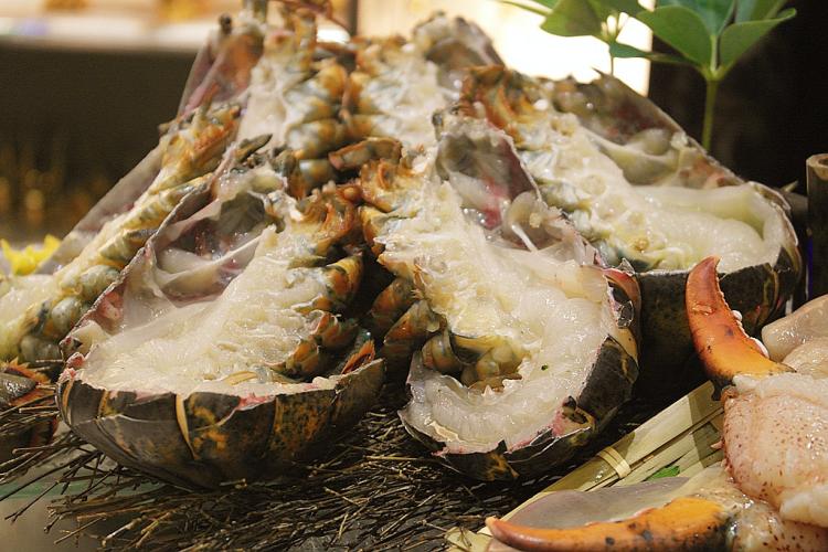 高端法式铁板烧三百多双人餐,人均6000铁板烧