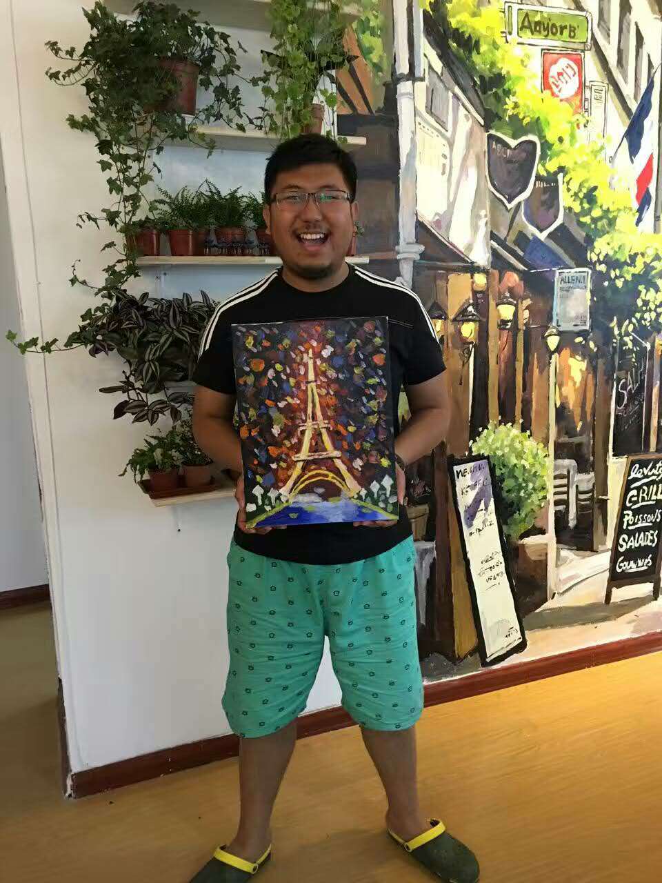 在青蓝树培养艺术“细菌”