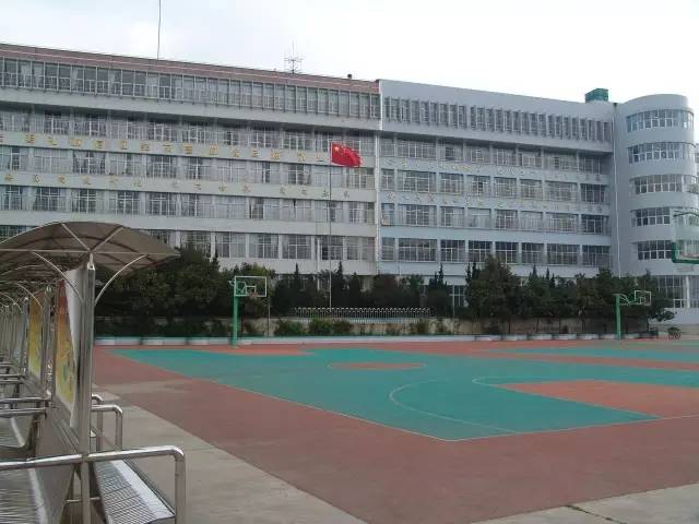 贵州有哪些高中学校,贵阳南明区450到480能上哪些高中