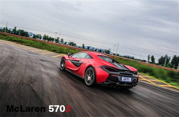 迈凯伦蝴蝶门效果,迈凯伦全系蝴蝶门