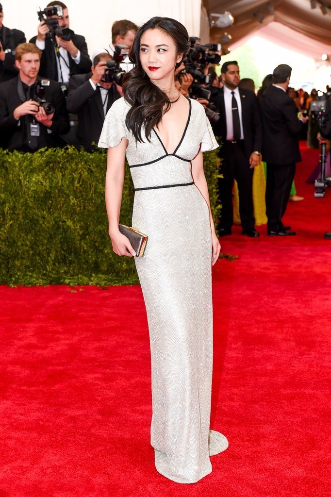 汤唯的气质真不一般,汤唯穿什么都是少年感