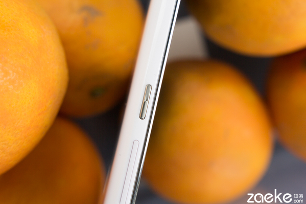 除了更好玩的指纹呢？TCL乐玩2C系统UI体验